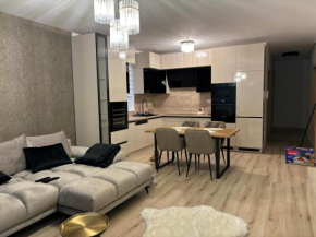 Lux-city apartman
